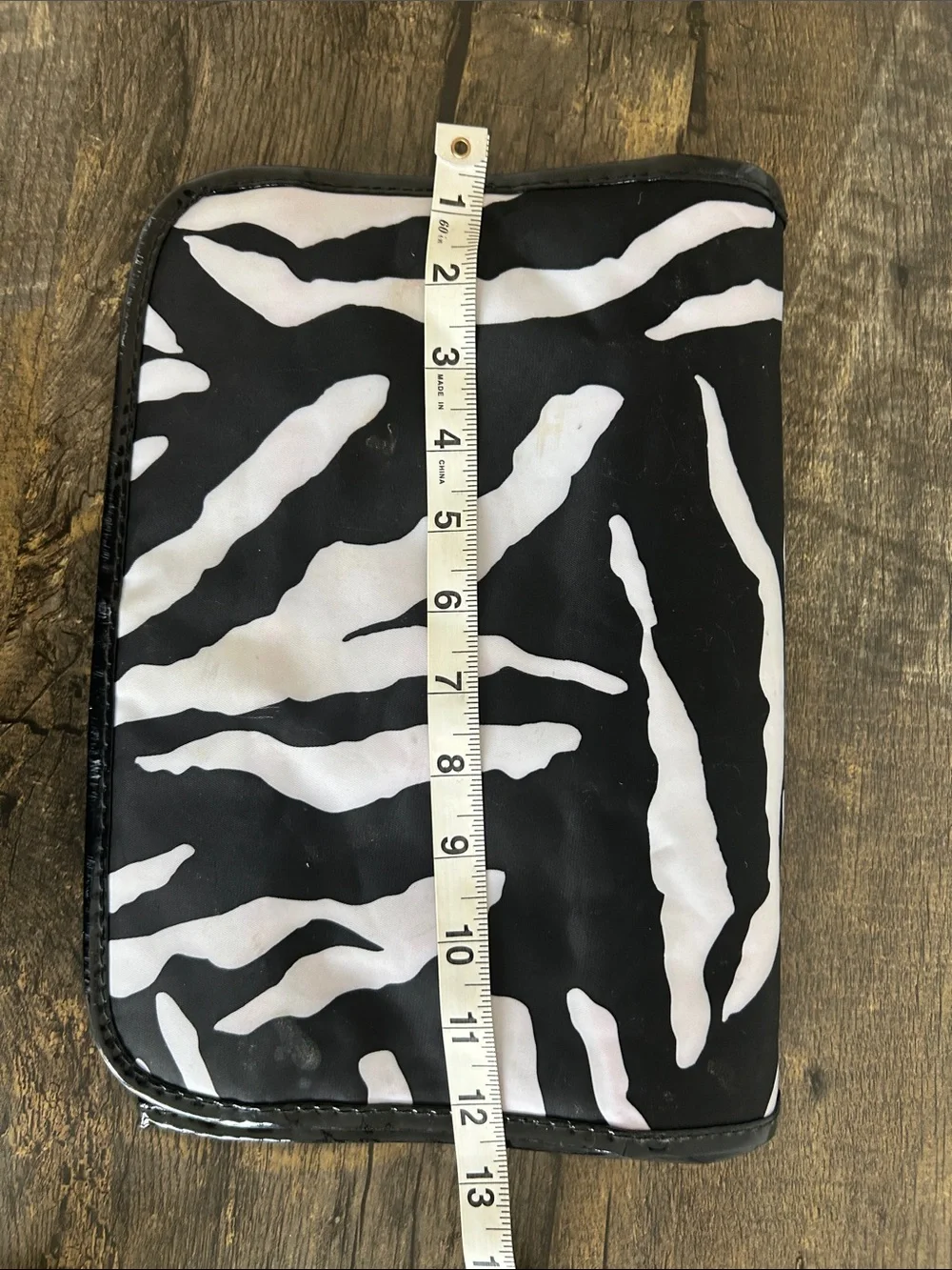 Modella compact hanging
